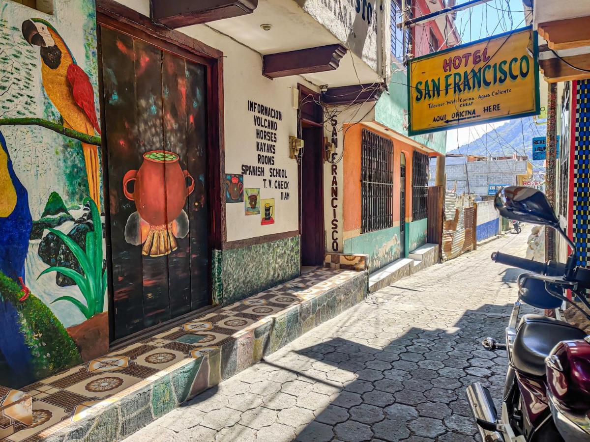Hotel San Francisco Сан Педро Ла Лагуна Екстериор снимка